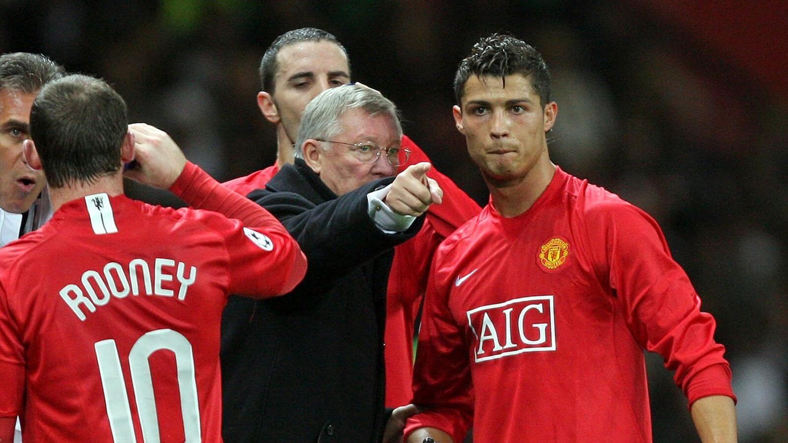 Ronaldo gắn bó với Manchester United 6 năm
